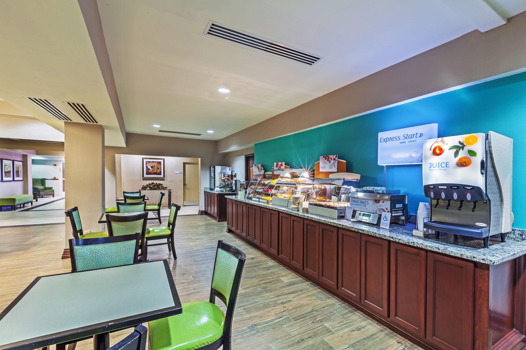 Holiday Inn Express Hotel & Suites Eagle Pass By Ihg Exteriér fotografie